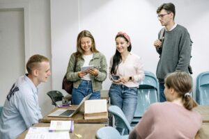 Lee más sobre el artículo Becas para carrera de Lengua y Cultura Italiana ofrecidas por ICON